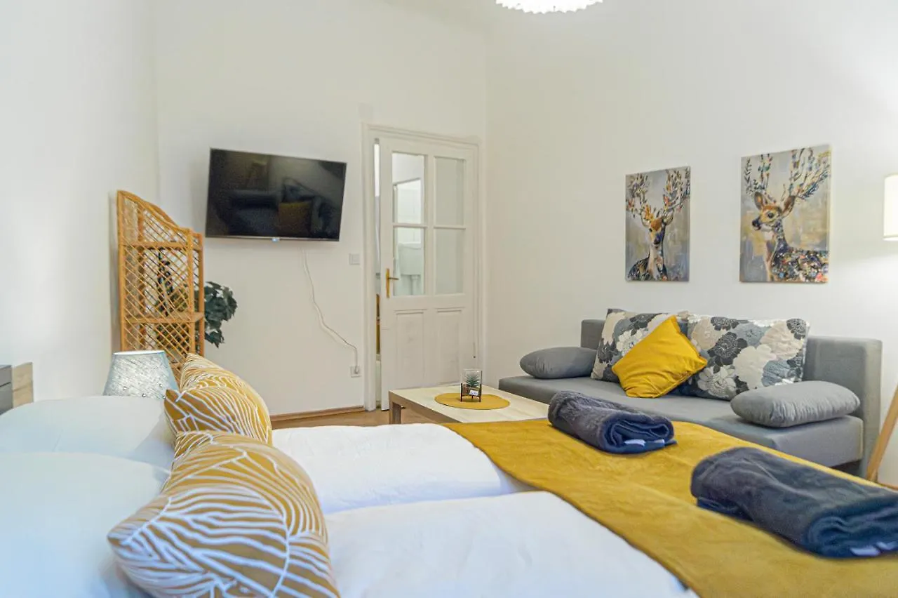Economy 1Br Apartment Well Connected To The Whole City Вена 0*,  Австрия