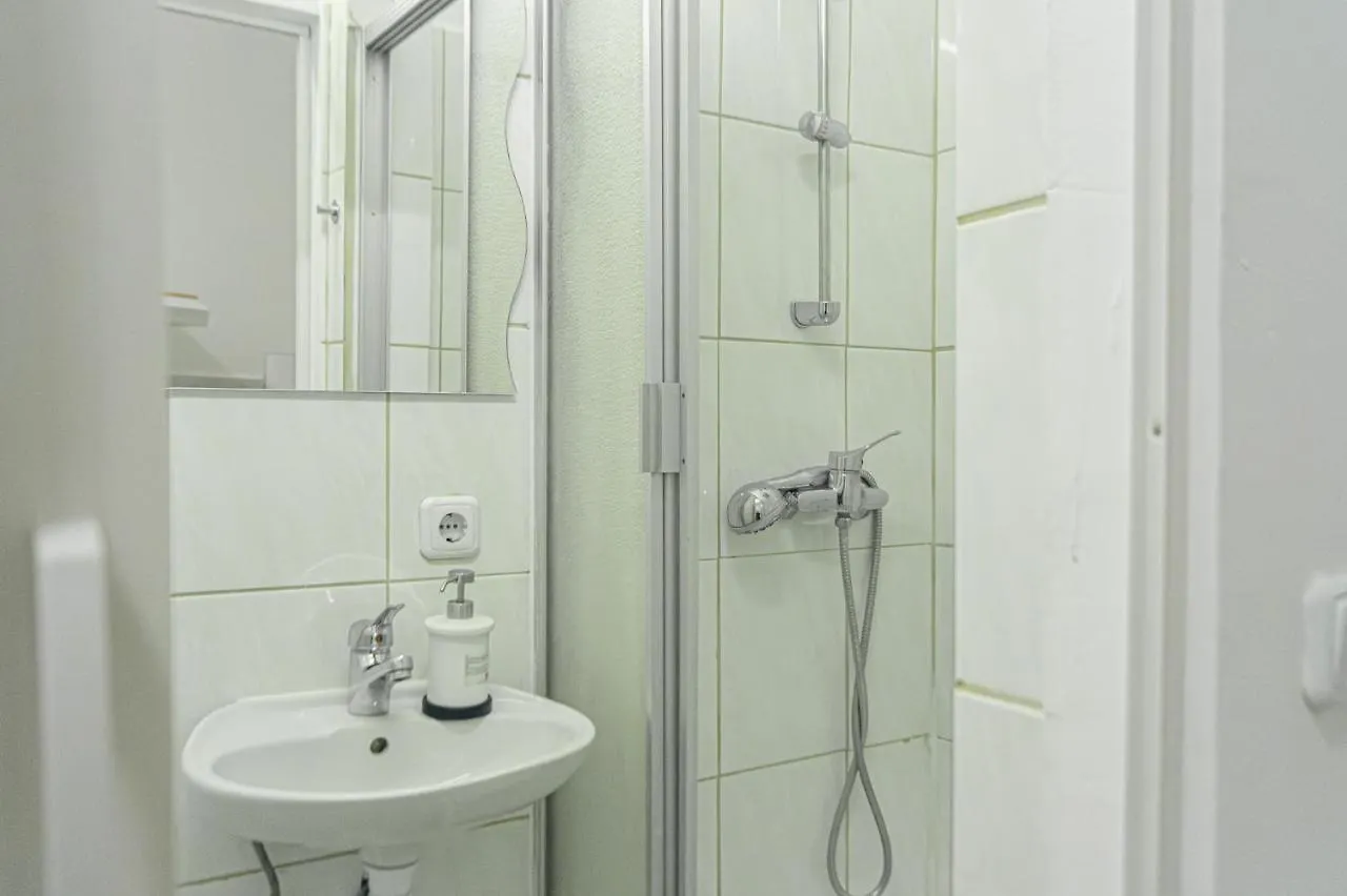 Economy 1Br Apartment Well Connected To The Whole City Вена 0*,  Австрия